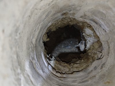 Visible hole in the foundation — documentation