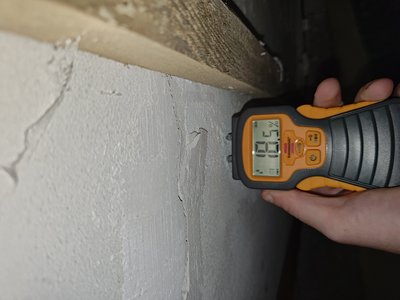 Reading of moisture level in the basement (20.09.2024 kl. 11:35)