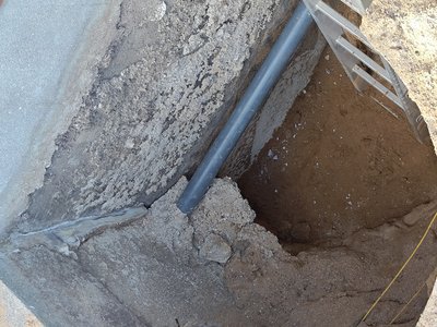 Piping and installations in the inspection area