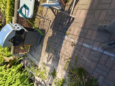 Floor condition in the inspection area